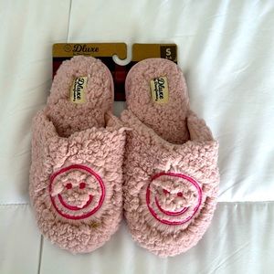 Dearfoam slippers- blush pink